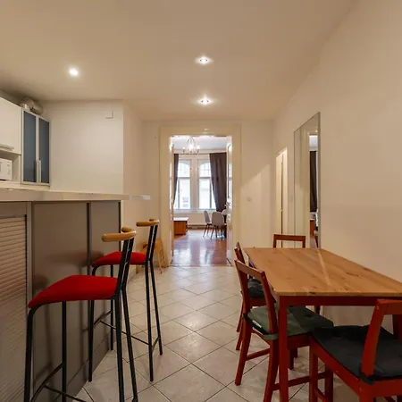Apartamento Superior Old Town 2bdr In Centre